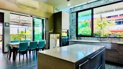 Lempeng Drive (D5), Terrace #500427681